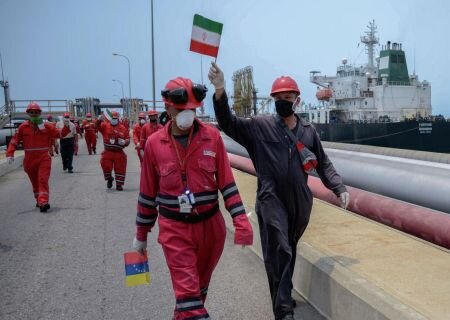    Власти Венесуэлы помирились с проамериканской оппозицией в обмен на снятие нефтяных санкций