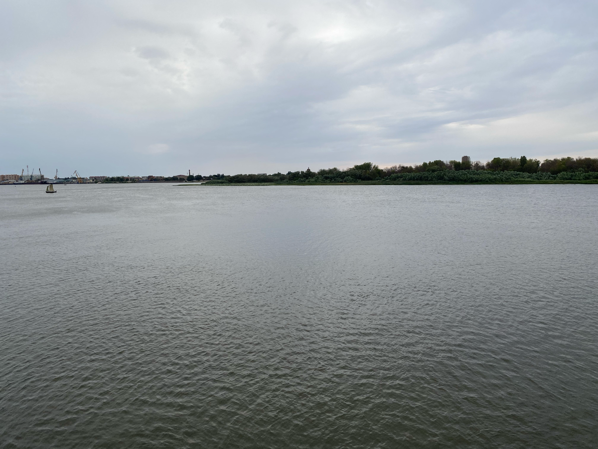 Это не море - это Волга