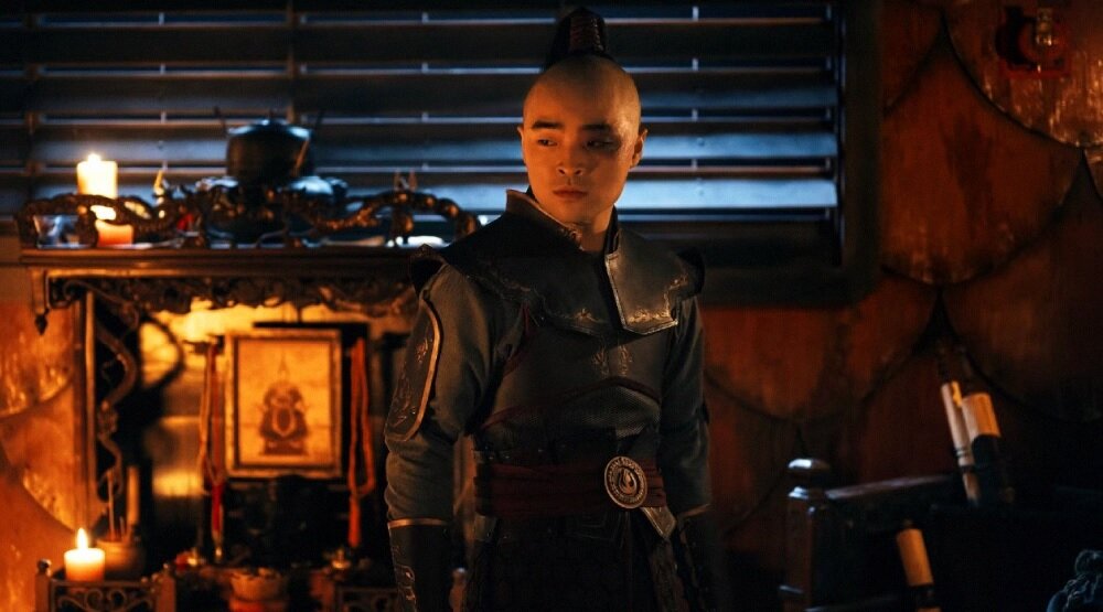     Даллас Лю в роли Зуко / Кадр из сериала Netflix «Аватар: Легенда об Аанге»