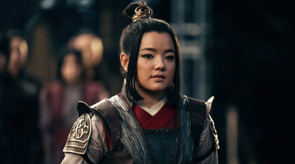     Элизабет Ю в роли Азулы / Кадр из сериала Netflix «Аватар: Легенда об Аанге»