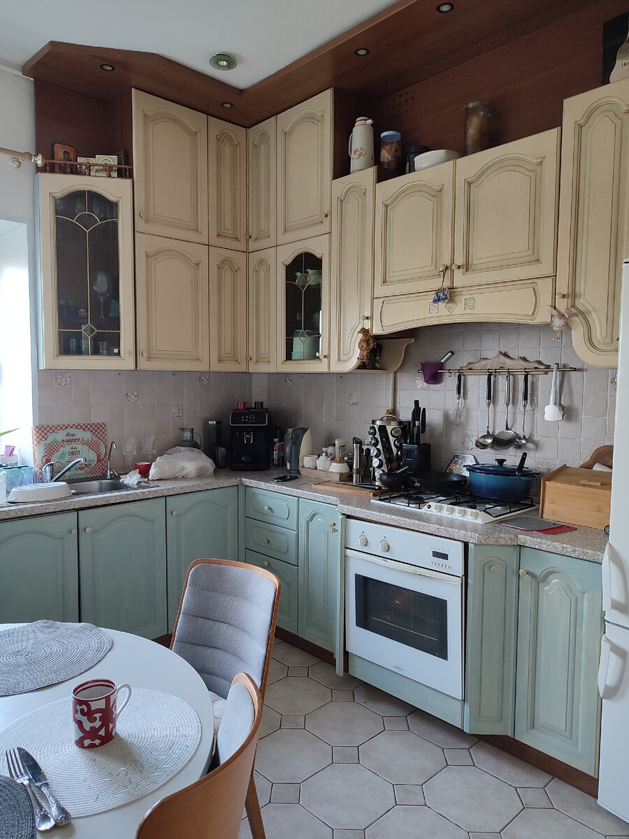 Как обновить фасады кухонного гарнитура быстро и бюджетно: 3 простых способа | centerforstrategy.ru
