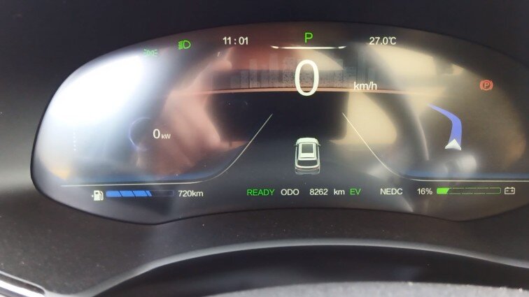 показатели на начало пробега на Skywell HT-i