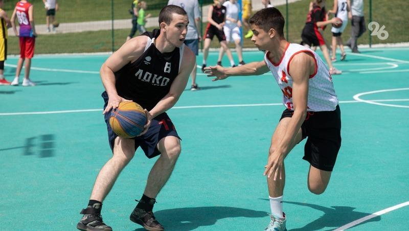 Фестиваль студенческого спорта 2023 ставрополь. Центр уличного баскетбола. Ставрополь 7 июня уличный баскетбол. Где спорт. Волейбол Комсомольский пруд Ставрополь.