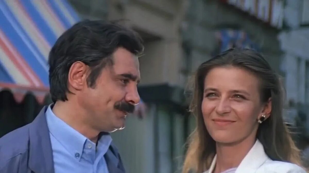 где сейчас находится артисты