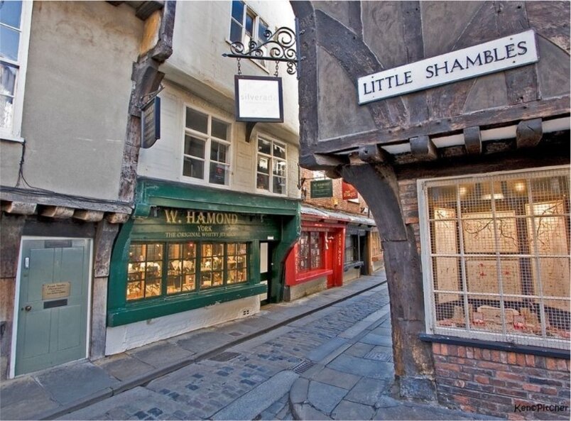 Shambles York, самая старая и лучше всего сохранившаяся средневековая улица в Англии 