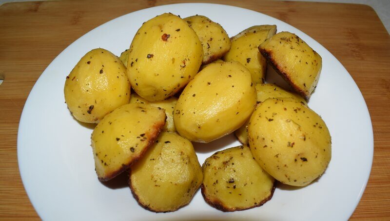 Картофель с прованскими травами