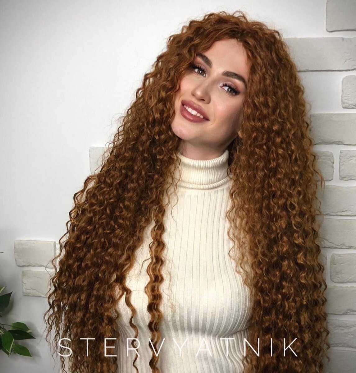 Источник @Stervyatnik_