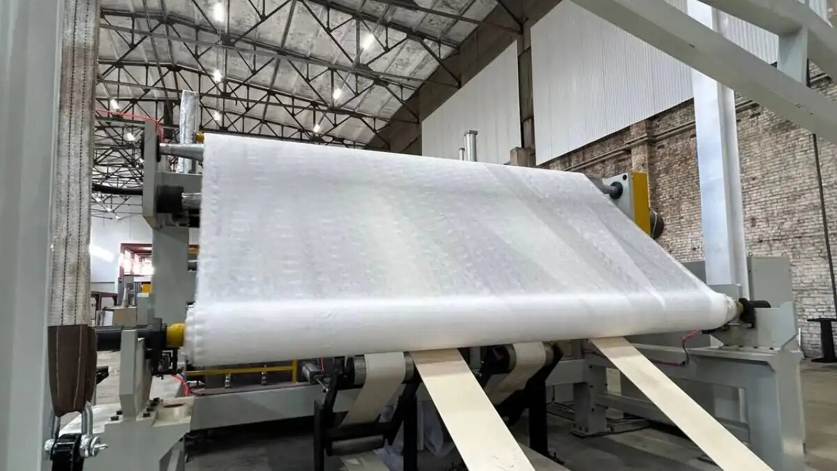 Фото:НеоТекс (проект ФРП) В Тульской области начал работу новый завод по выпуску укрывного нетканого материала для АПК