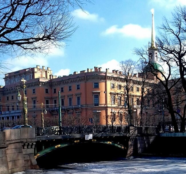 Михайловский замок /фото из личного архива/