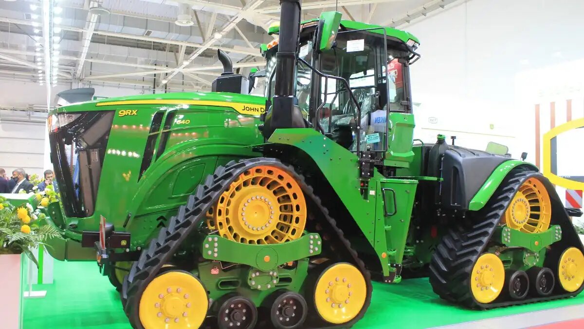 По чем нынче тракторы и комбайны John Deere? | ГлавПахарь | Дзен