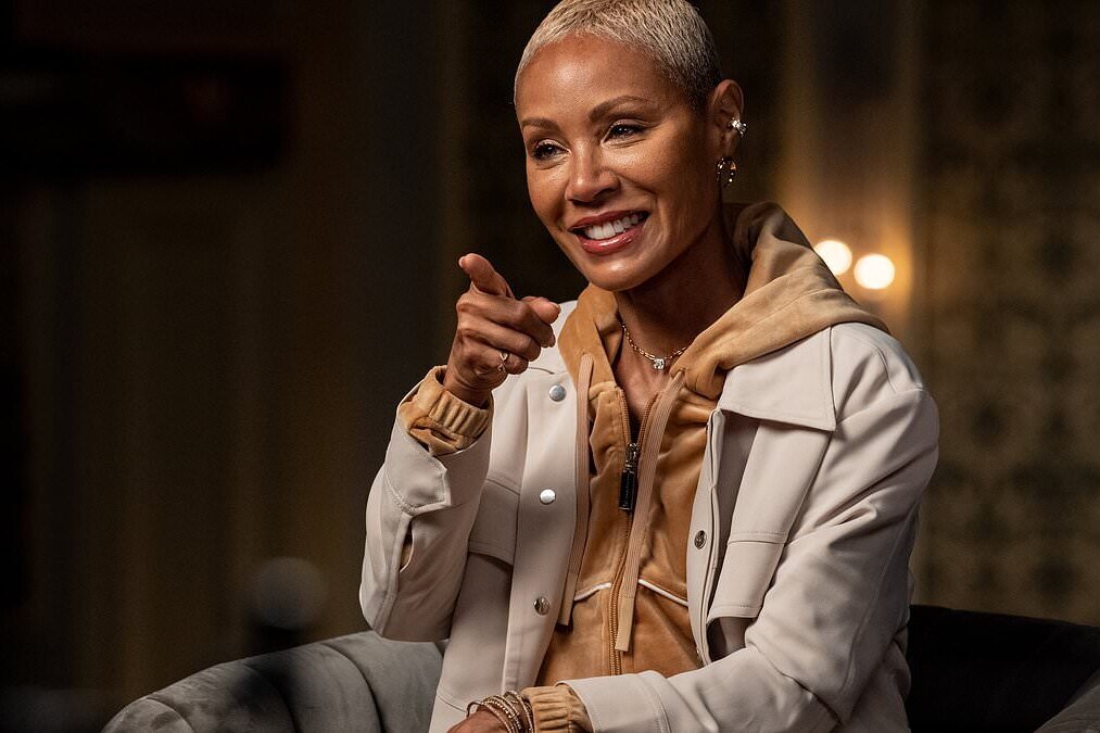     Жена Уилла Смита призналась, что лишала его интима: спала со взрослыми детьми, а актеру выделила «секс-комнату»