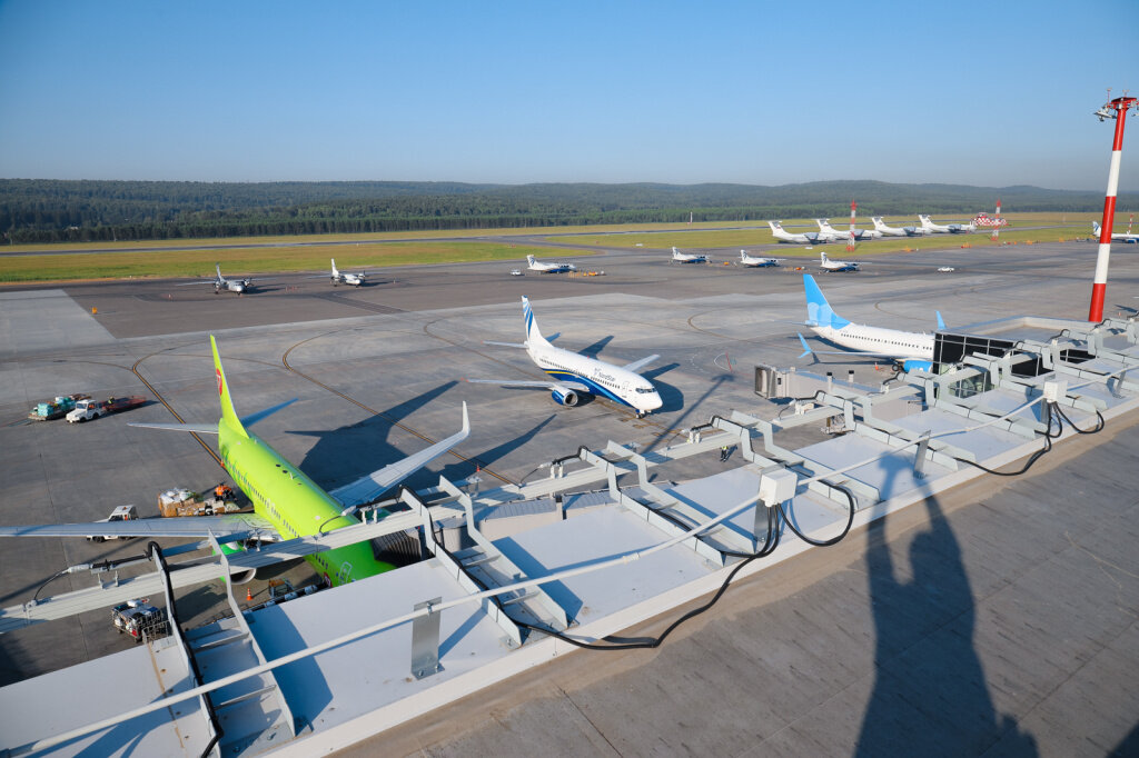 Аэропорт им. Д. Хворостовского, г. Красноярск