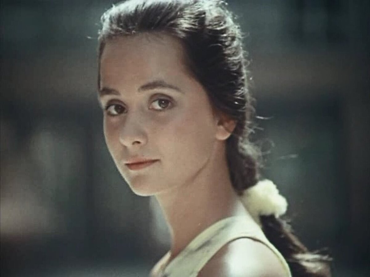 Юная Ольга Кабо стремительно ворвалась в число лучших актрис 80-х годов. Фото Яндекс.Картинки. 