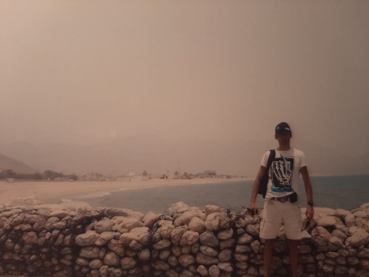 На морском причале г. Дибба (фото автора).