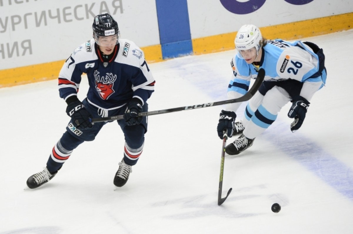    Нижегородское «Торпедо» проиграло «Сибири» со счетом 4:5