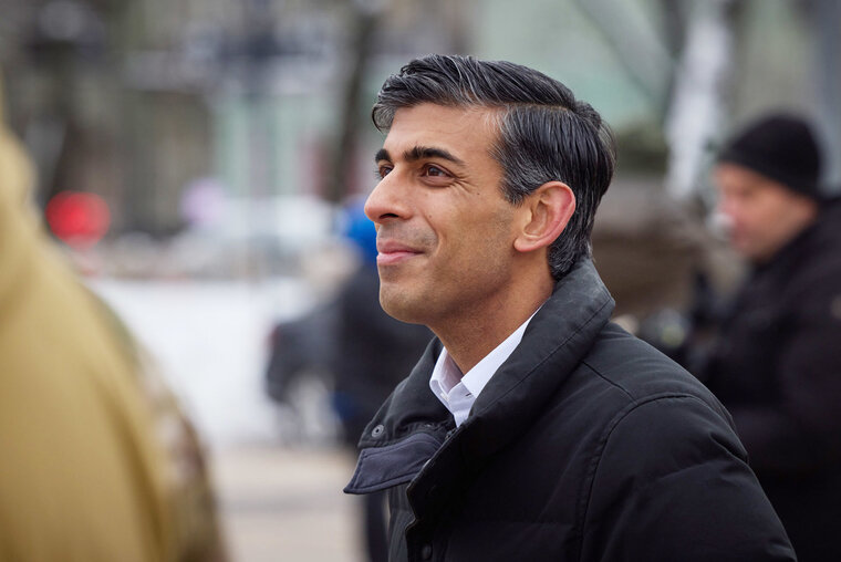    Риши Сунак прибыл в Израиль на следующий день после американского президента