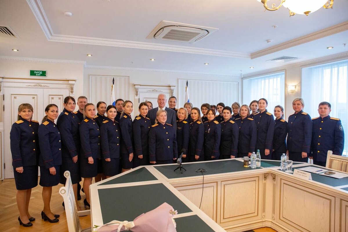 Председатель СК России провел совещание по вопросам взаимодействия со СМИ и общественностью