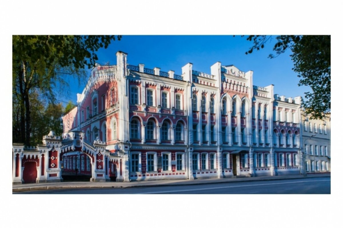    В смоленском музее-заповеднике появилось 12 новых картин