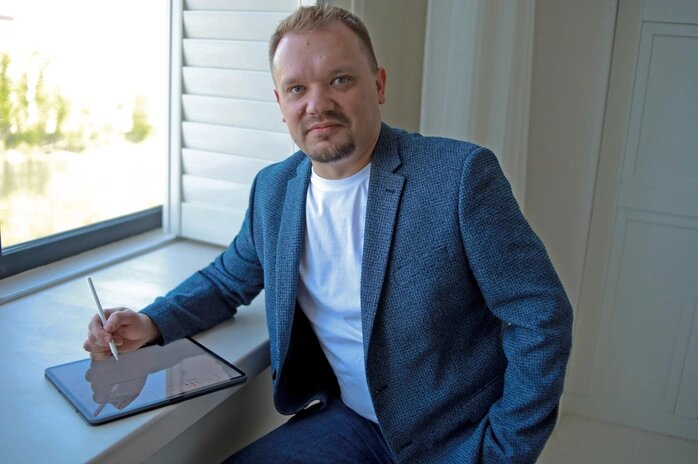 Иван Иванов