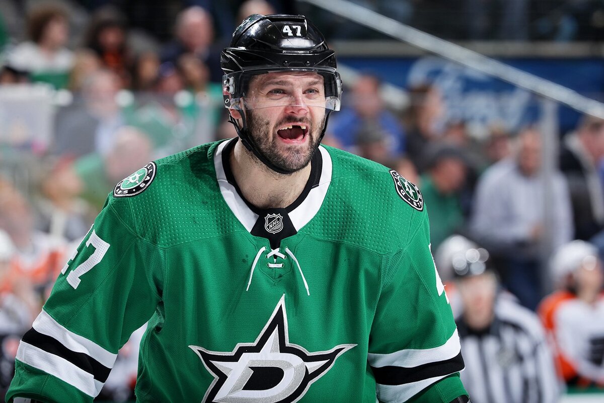 Любители хоккея где играет здунов мордовия. Где хоккеист. Ковальчук в вашингтон кэпиталз. Где хоккеист. Любители хоккея где играет здунов мордовия.