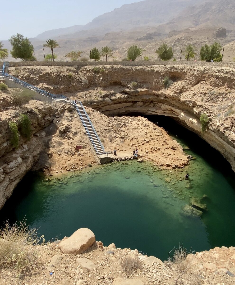 Карстовый разлом Sinkhole Bimmah