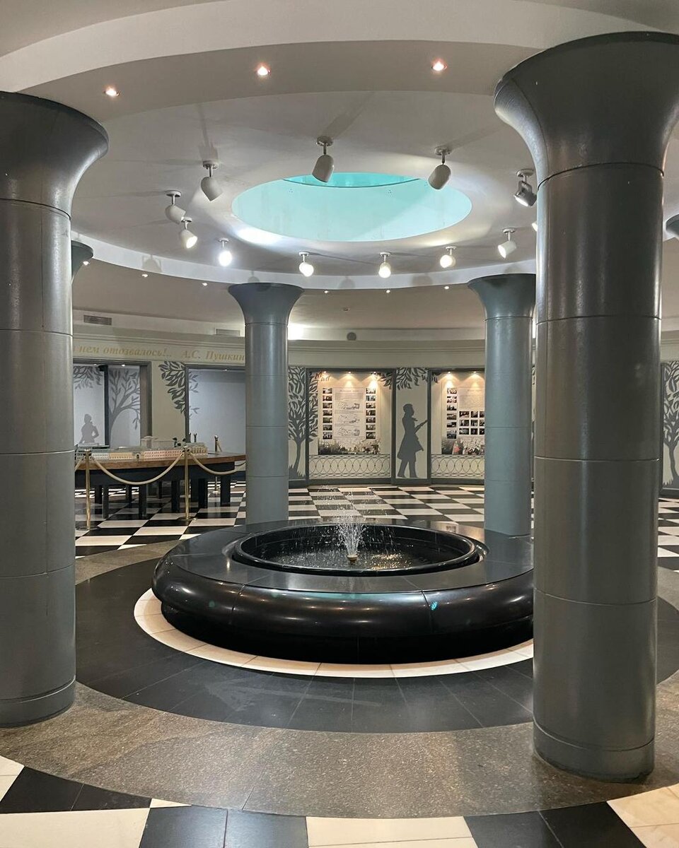 Усадьба Хрущевых-Селезневых или Музей Пушкина © "Покажу Москву"