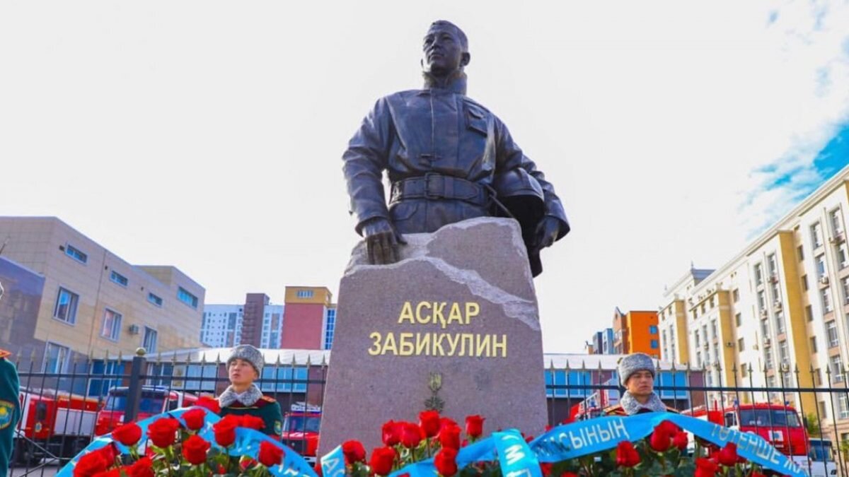    Фото: Акимат Астаны Август Макаров