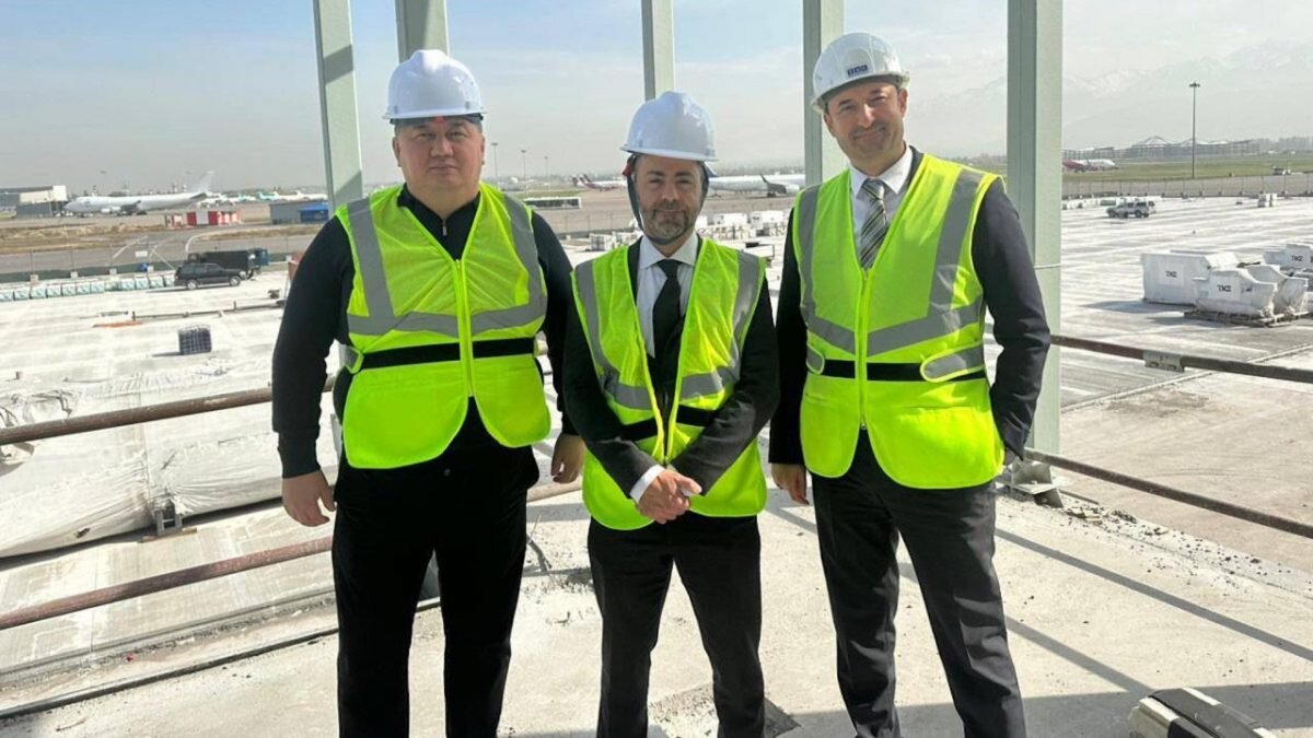    Фото: КГА РК Август Макаров