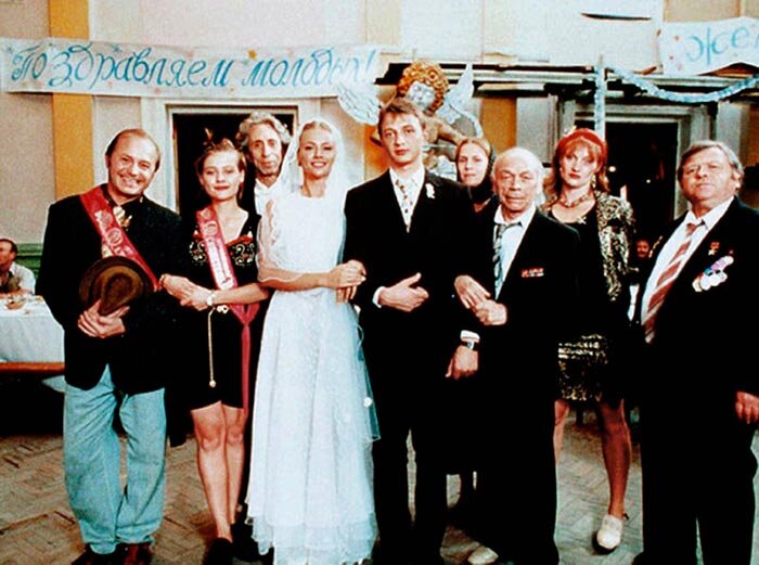 Кадр из фильма "Свадьба"