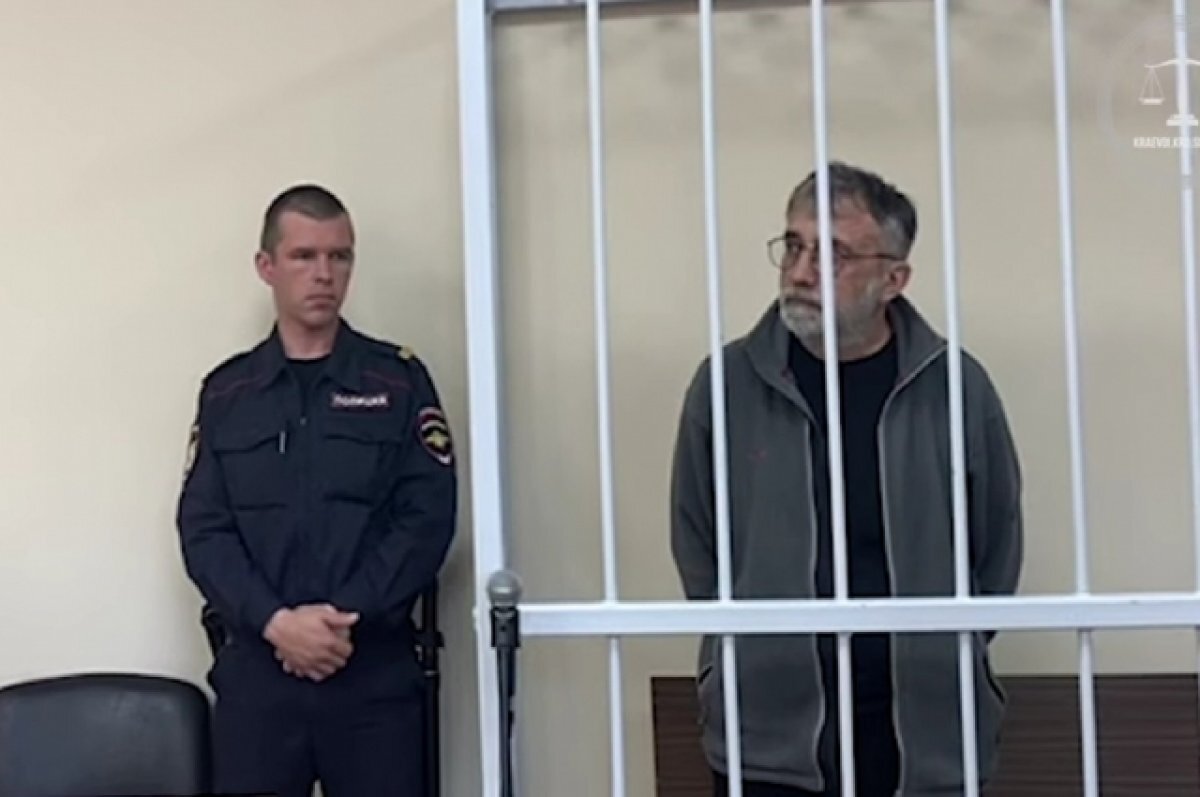    В Сочи осудили руководителя секты, избивавшего адептов USB-кабелем