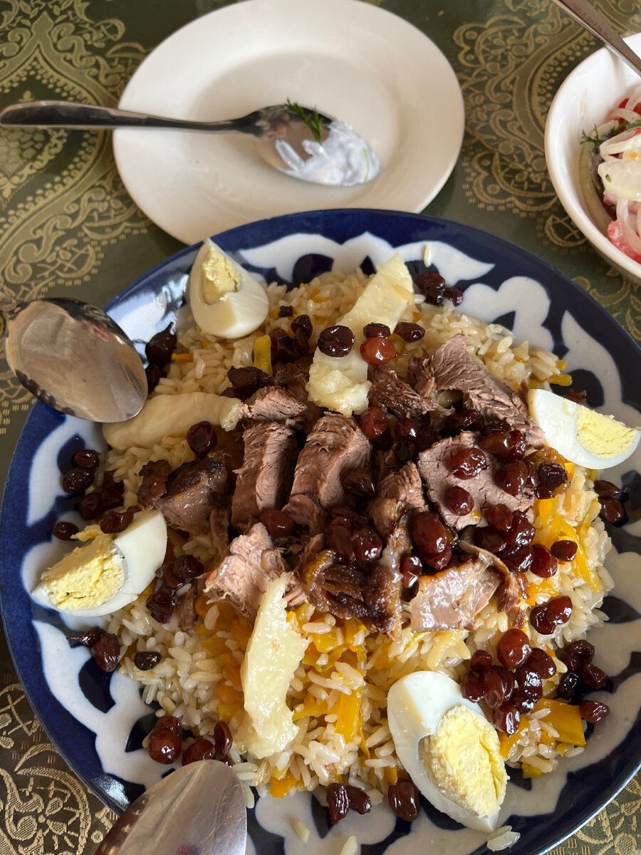 Плов в Пенджинкенте (Таджикистан)