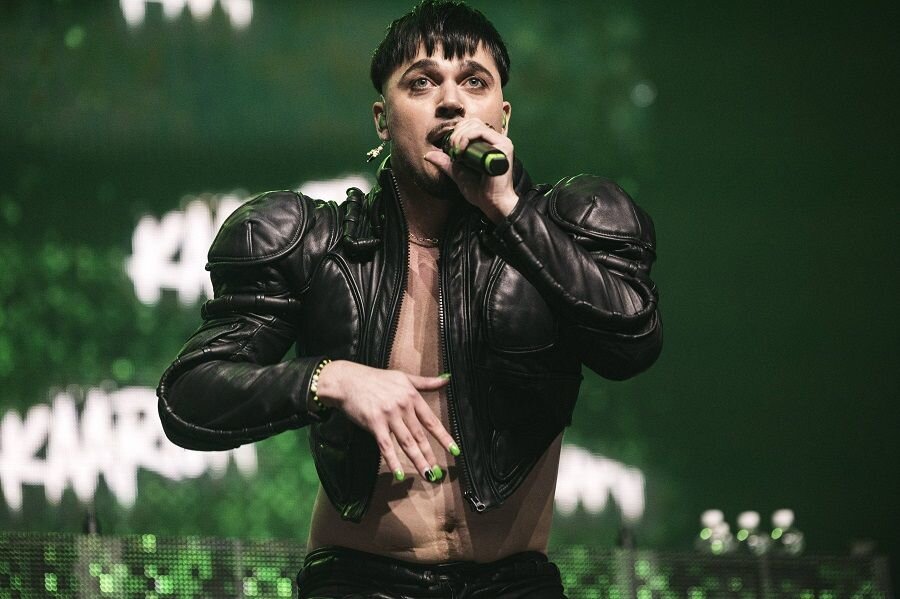    Финский рэпер Йере Пеухенен © IMAGO/Roni Rekomaa/globallookpress