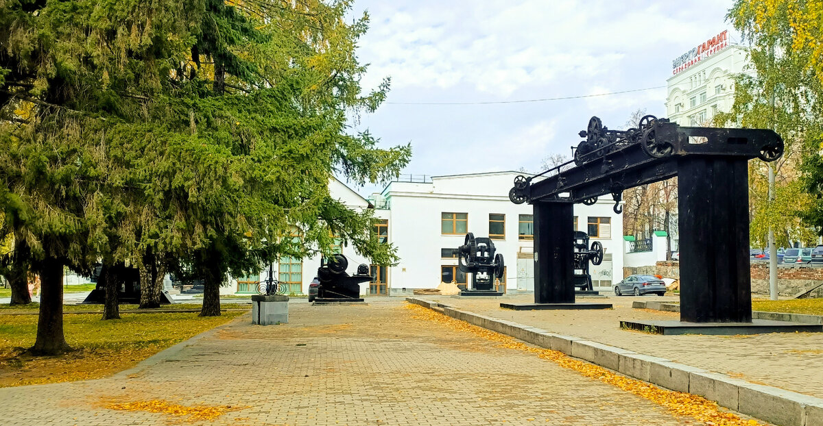 Исторический Сквер, г.Екатеринбург, Плотинка