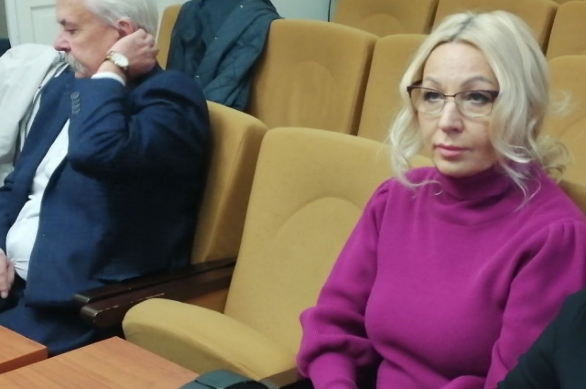    Александр Фомин и Татьяна Курдова в суде.