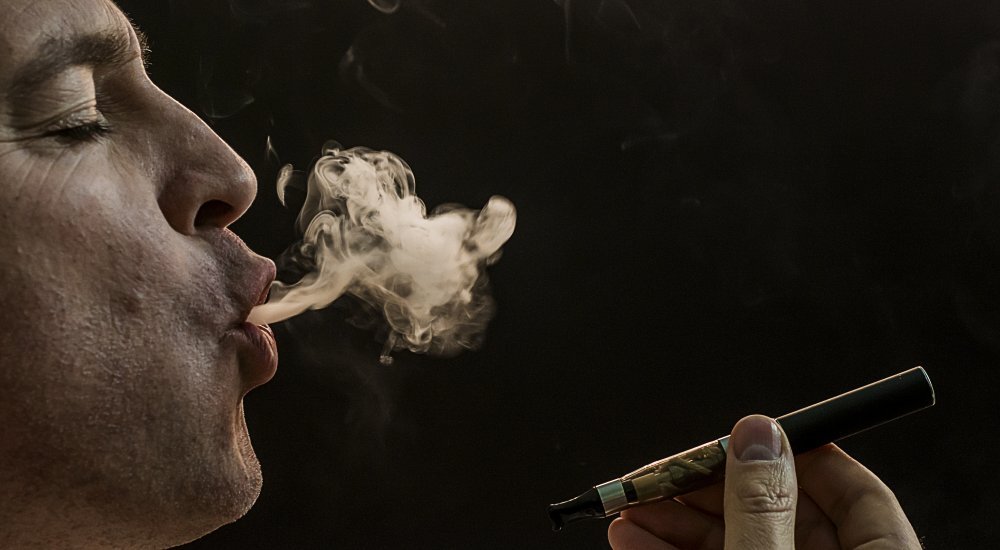 Спайс: признаки употребления курительной смеси (Источник изображения: freepik.com)