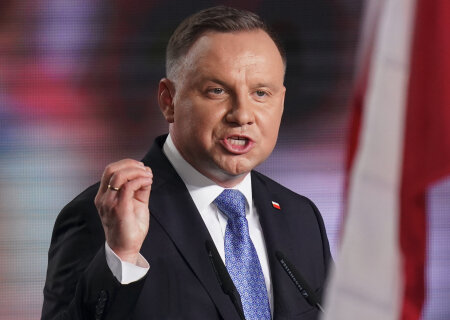    Дуда: мы прекрасно помним, что до 1989 года только свиньи ходили на выборы