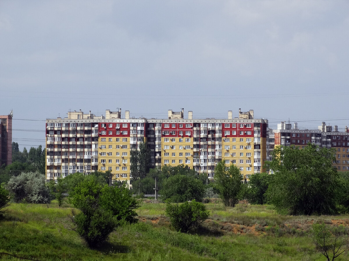 "15 лет спустя...": почему жителей волгоградского поселка ГЭС удивила дорожная т
