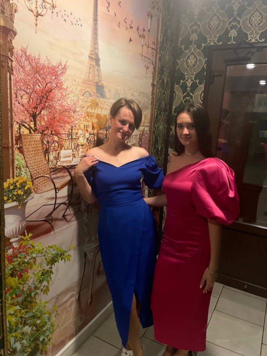 Я и любимая девушка племянника.