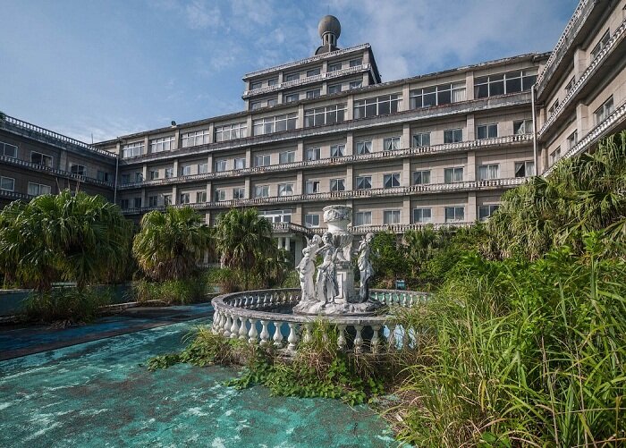 Внутренний двор отеля