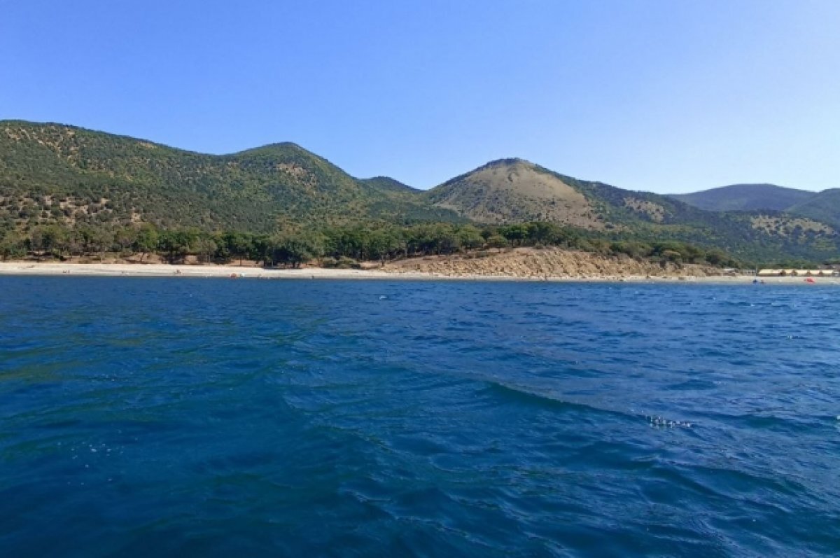    У побережья Русского острова найдены обломки самолёта