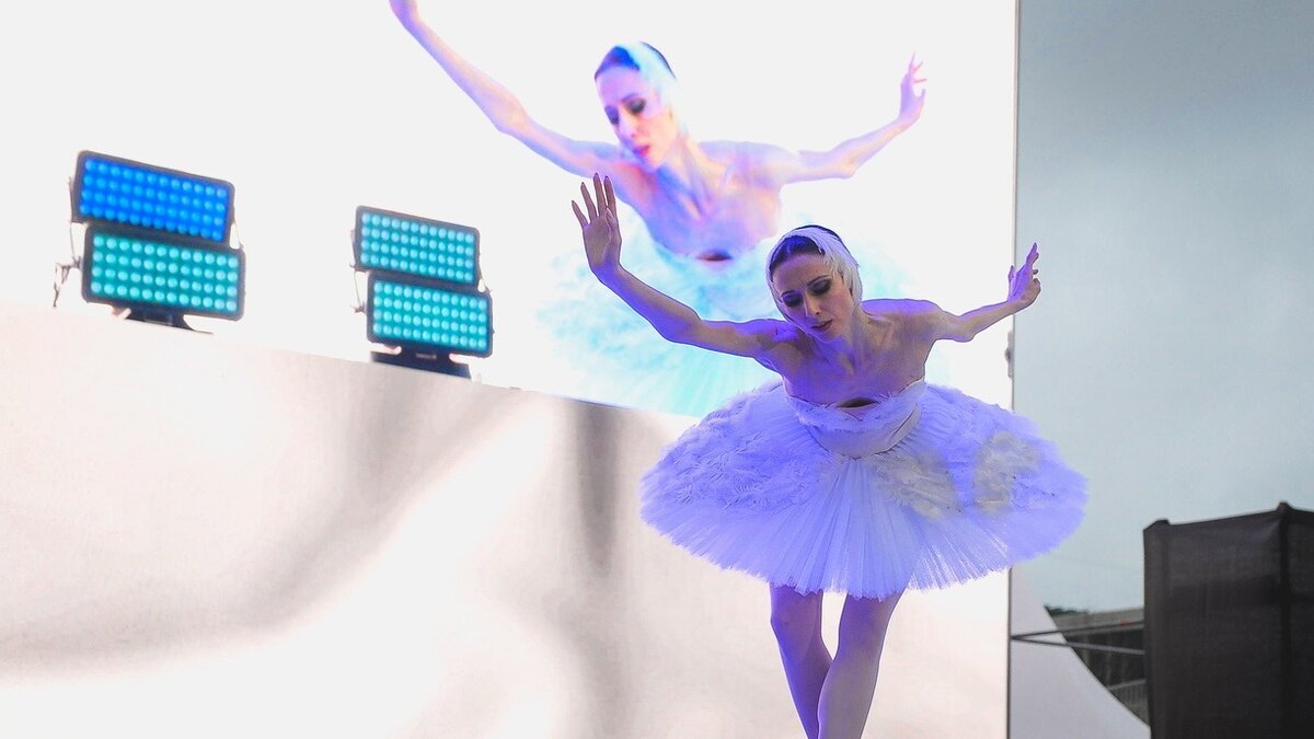     Жители Приморья страдают от сообщений в мессенджерах. В них люди из контактов просят проголосовать за своего родственника, нажать какую-то ссылку и так далее.