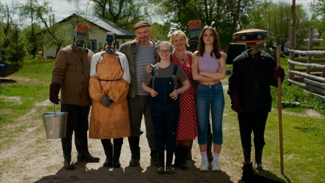    Кадр из сериала «Кибердеревня» @MikeF.