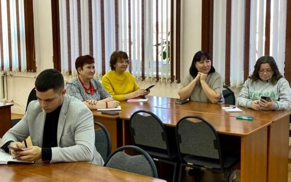  📷    В Оренбурге обсудили вопросы ресурсной поддержки некоммерческого сектора Кристина Просвиркина