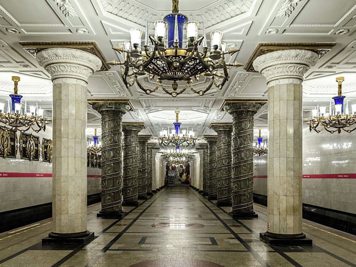    Cтанция Петербургского метрополитена "Автово"CC BY-SA 4.0 / Alex 'Florstein' Fedorov / Avtovo station of Saint Petersburg Subway