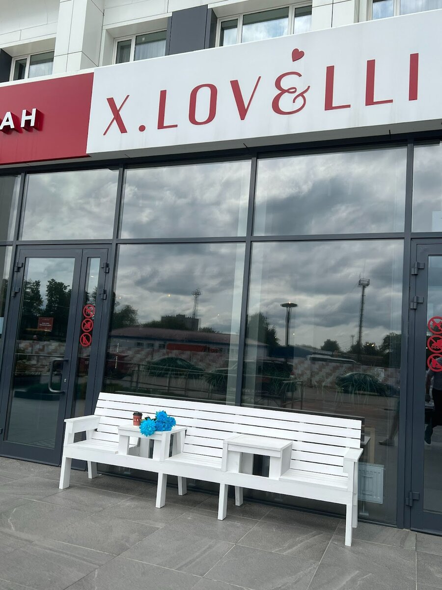 Вход в ресторан