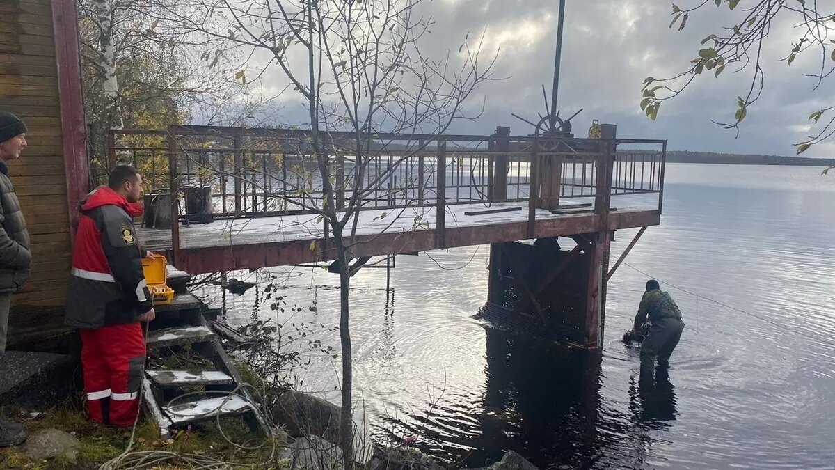     На гидросооружении существовала угроза аварийной ситуации, об этом сообщили в Минприроды Карелии.