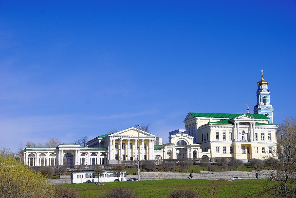 Дворцы екатеринбурга фото