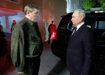    В Ростове-на-Дону Путин заслушал доклад Герасимова о ходе СВО