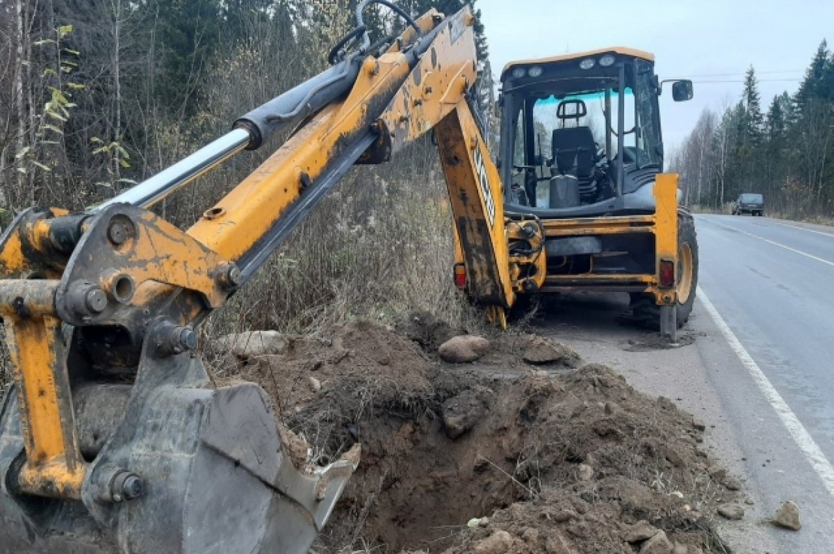    Мурманчанка спасла новгородку, провалившуюся в траншею в Печорах