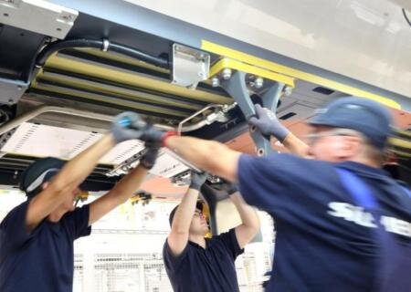    Украинских беженцев хотят заставить работать на Германию